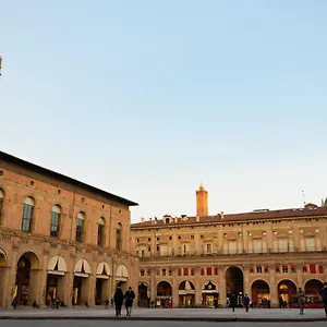 Royal , Bologna Italien